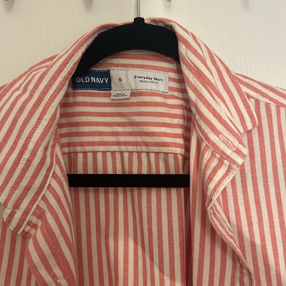 Pink and white vertical stripes short sleeve button down - Picture 2 of 4